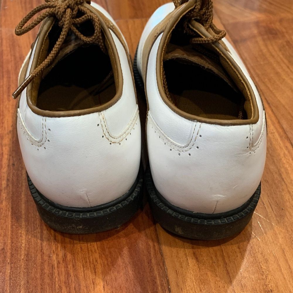 Women’s Nike White and Brown leather Golf Shoes size 7 - Picture 9 of 11